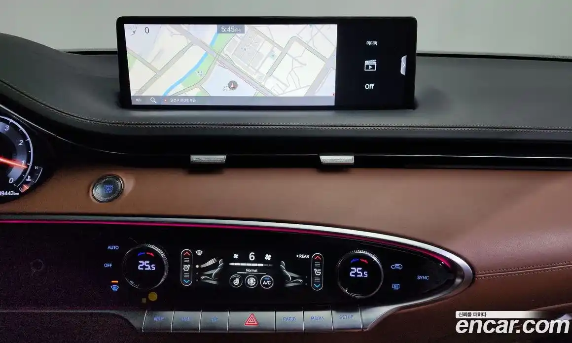 Genesis GV70 2021 2.2 Автомат в Москве № 25831, фото 12