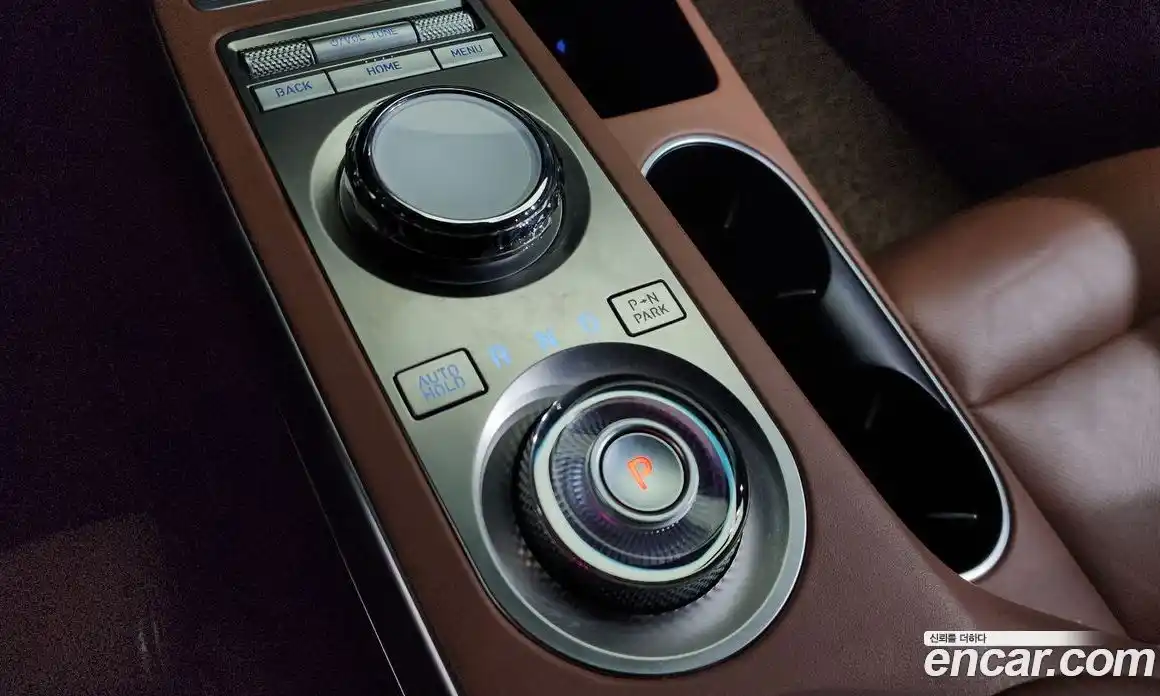 Genesis GV70 2021 2.2 Автомат в Москве № 25831, фото 6