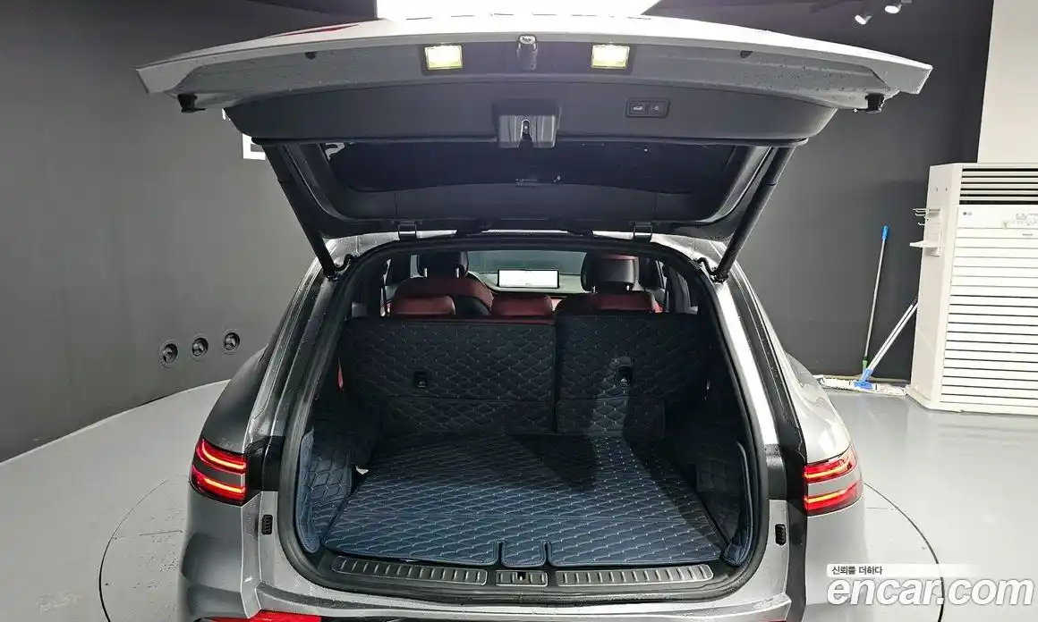 Genesis GV70 2024 2.5 Автомат в Москве № 25950, фото 12