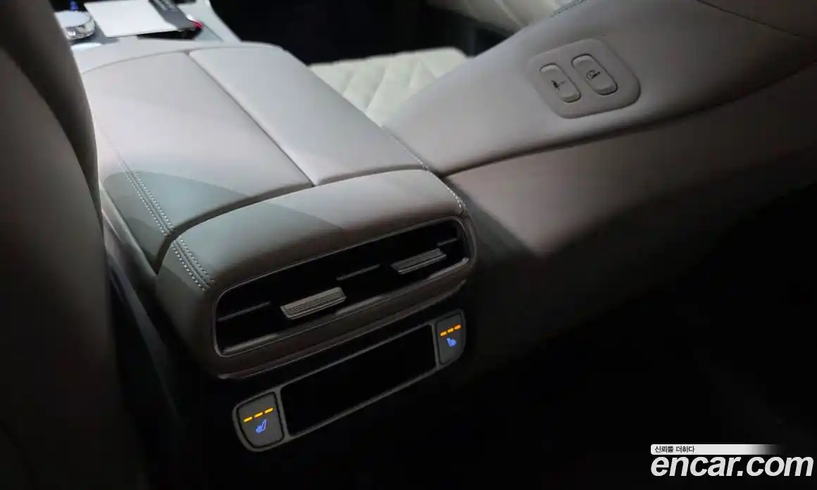 Genesis GV80 2024 2.5 Автомат в Москве № 25966, фото 19