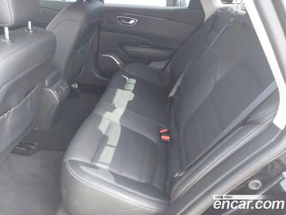 Renault SM6 2021 2.0 Автомат в Москве № 266452, фото 17