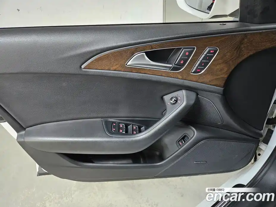 Audi A6 2015 2.0 Автомат в Москве № 268902, фото 11