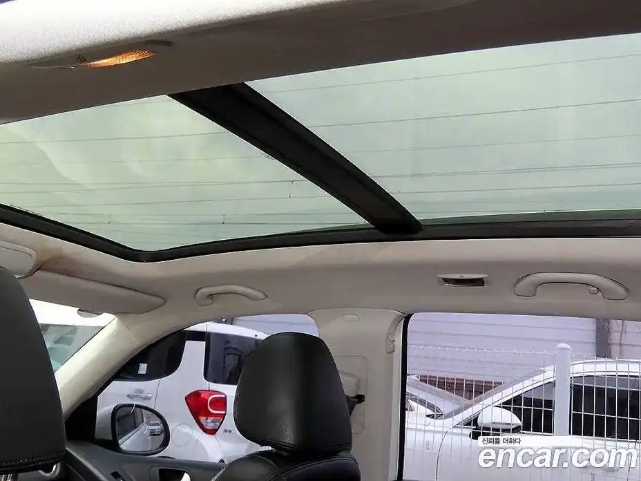 Volkswagen Tiguan 2008 2.0 Автомат в Москве № 272623, фото 16