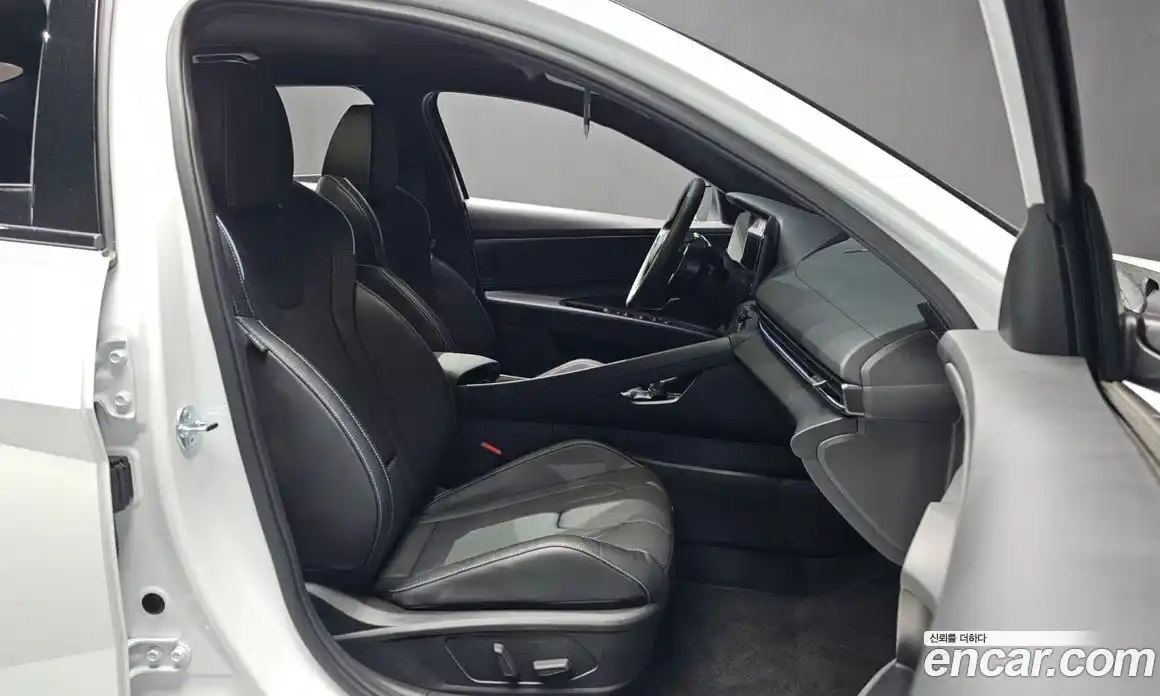 Hyundai Avante 2025 2.0 Автомат в Москве № 274124, фото 11