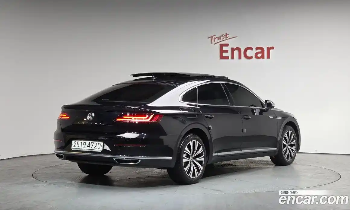Volkswagen Arteon 2019 2.0 Автомат в Москве № 276498, фото 4