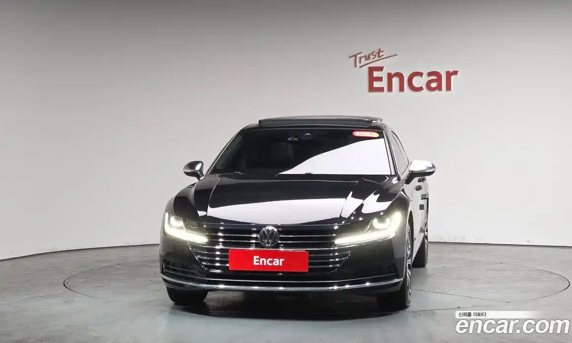 Volkswagen Arteon 2019 2.0 Автомат в Москве № 276498, фото 6