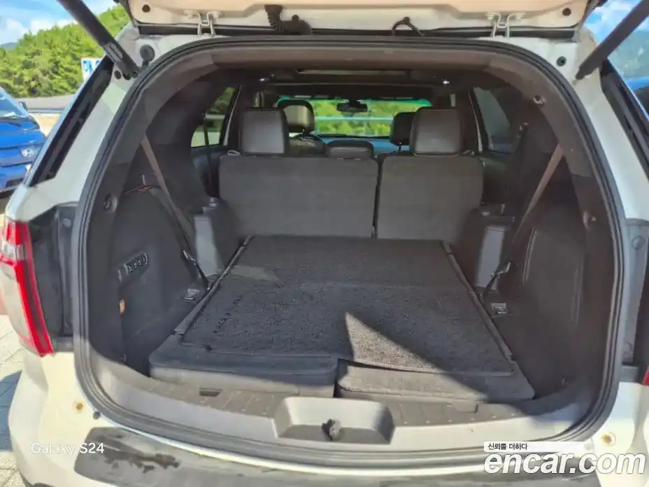 Ford Explorer 2014 3.5 Автомат в Москве № 282143, фото 16