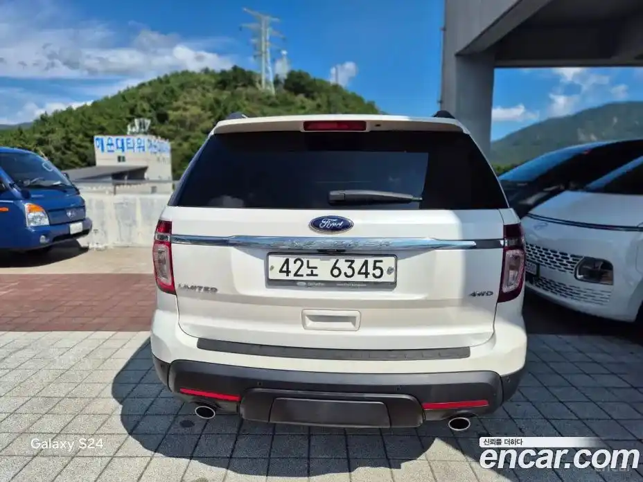 Ford Explorer 2014 3.5 Автомат в Москве № 282143, фото 3