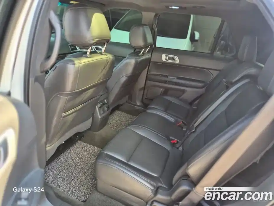 Ford Explorer 2014 3.5 Автомат в Москве № 282143, фото 8