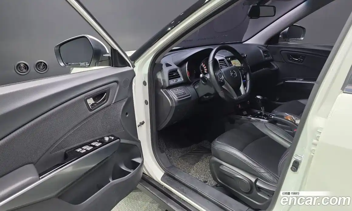 SsangYong TIBOLI 2018 1.6 Автомат в Москве № 28374, фото 10