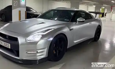 Nissan GT-R 2010 3.8 Автомат в Москве № 285015, миниатюра 3
