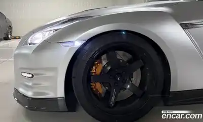 Nissan GT-R 2010 3.8 Автомат в Москве № 285015, миниатюра 5