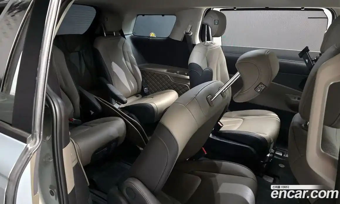 Kia Canival 2024 1.6 Автомат в Москве № 287905, фото 17