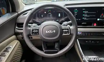 Kia Canival 2024 1.6 Автомат в Москве № 287905, миниатюра 8