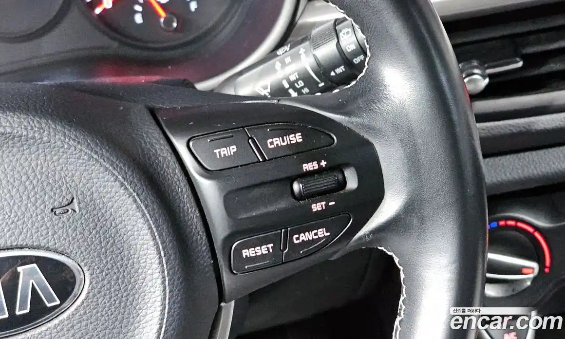 Kia Morning 2017 1.0 Автомат в Москве № 288290, фото 11