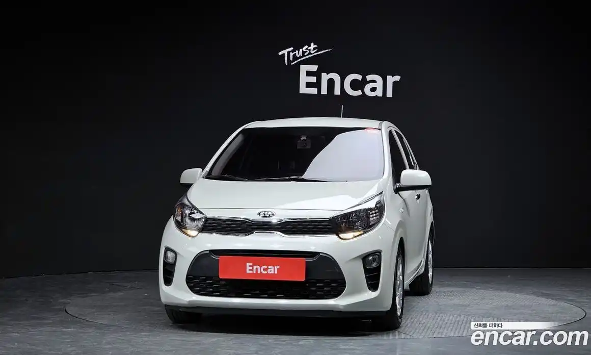 Kia Morning 2017 1.0 Автомат в Москве № 288290, фото 19