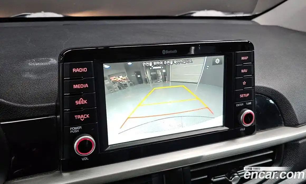 Kia Morning 2017 1.0 Автомат в Москве № 288290, фото 7