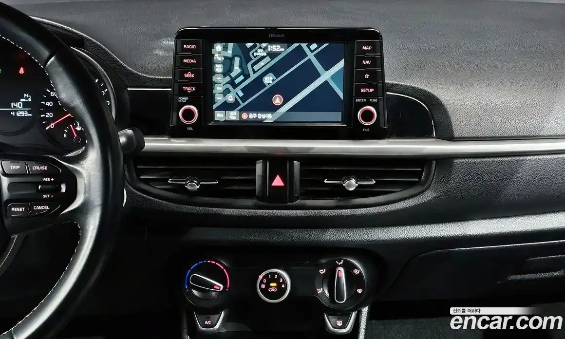 Kia Morning 2017 1.0 Автомат в Москве № 288290, фото 8