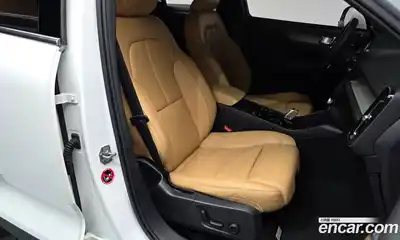 Volvo XC40 2019 2.0 Автомат в Москве № 293787, миниатюра 11