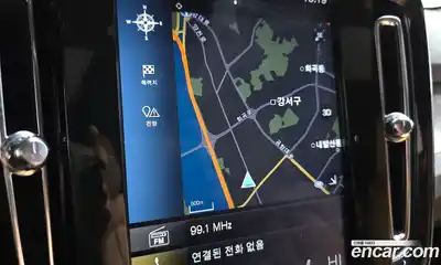 Volvo XC40 2019 2.0 Автомат в Москве № 293787, миниатюра 2