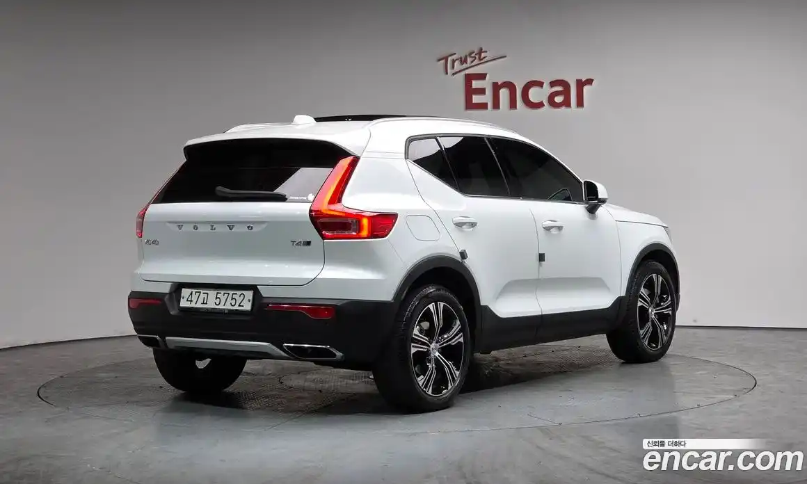 Volvo XC40 2019 2.0 Автомат в Москве № 293787, фото 3