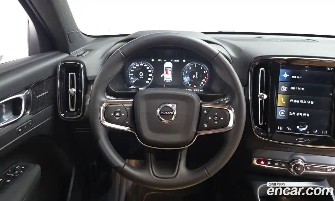 Volvo XC40 2019 2.0 Автомат в Москве № 293787, фото 4