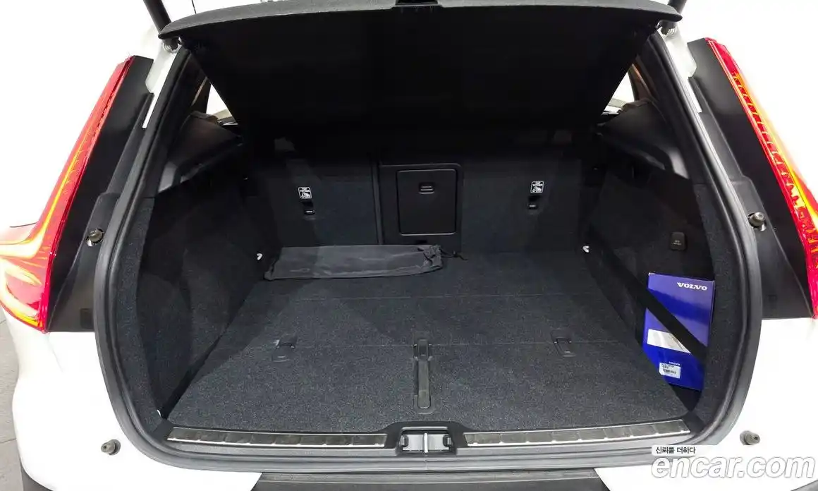 Volvo XC40 2019 2.0 Автомат в Москве № 293787, фото 8