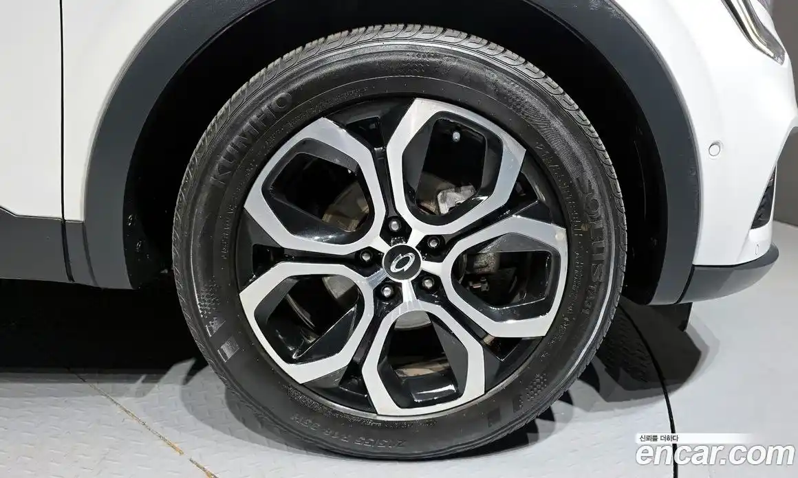 Renault XM3 2023 1.3 Автомат в Москве № 298987, фото 12