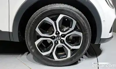 Renault XM3 2023 1.3 Автомат в Москве № 298987, миниатюра 12