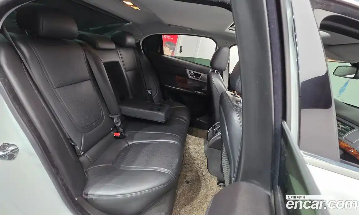 Jaguar XF 2013 3.0 Автомат в Москве № 305140, фото 20