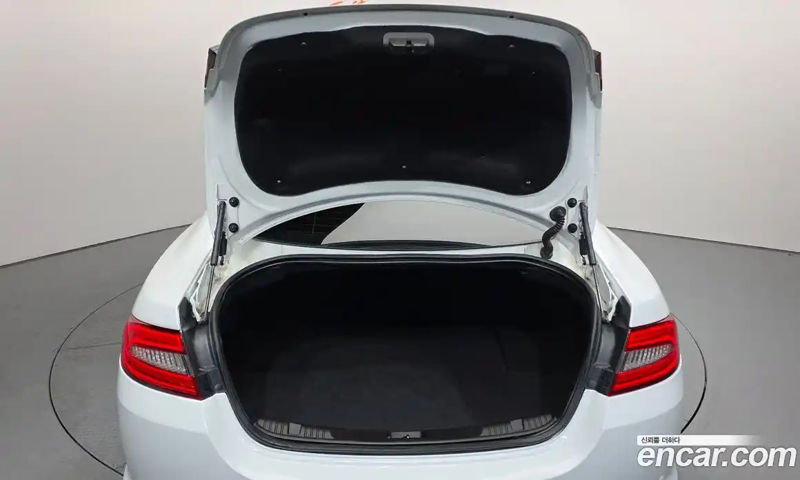 Jaguar XF 2013 3.0 Автомат в Москве № 305140, фото 10