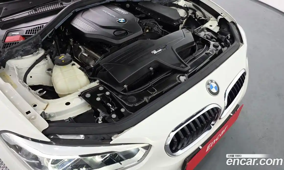 BMW 1-Series 2019 2.0 Автомат в Москве № 305613, фото 6