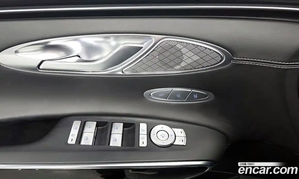 Genesis GV70 2022 2.5 Автомат в Москве № 309010, фото 1