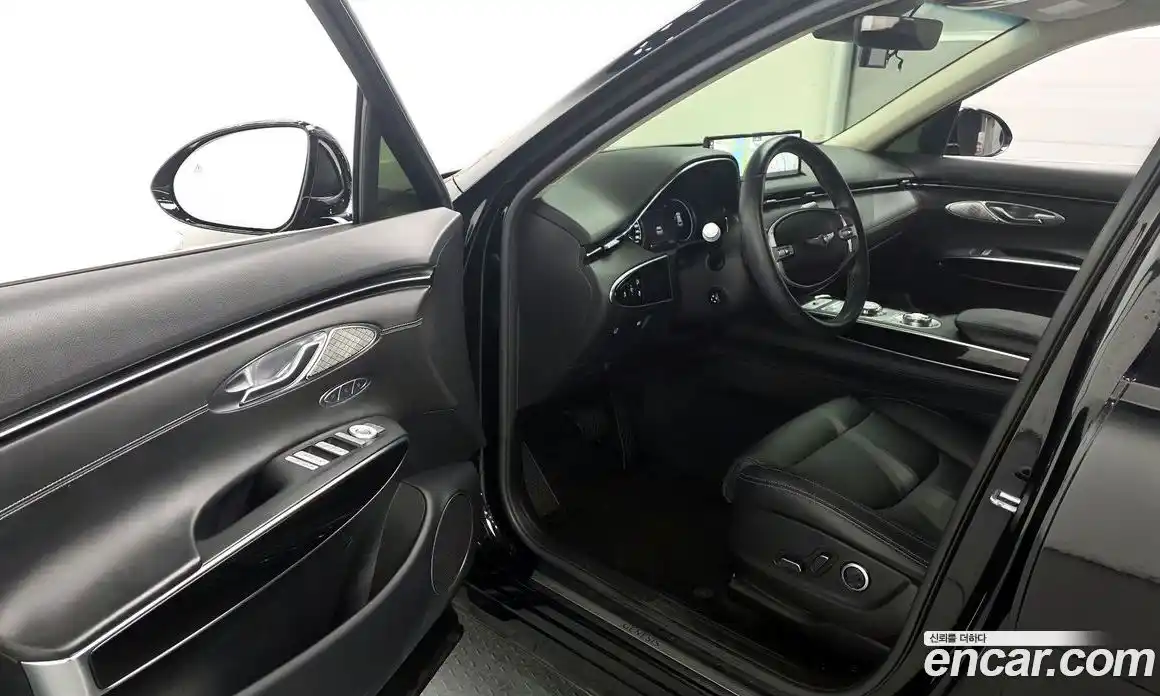 Genesis GV70 2022 2.5 Автомат в Москве № 309010, фото 6