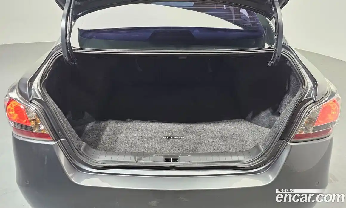 Nissan Altima 2016 2.5 Автомат в Москве № 313696, фото 20