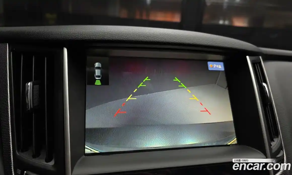 Infiniti Q50 2015 2.1 Автомат в Москве № 313811, фото 18