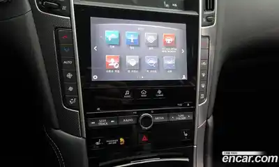 Infiniti Q50 2015 2.1 Автомат в Москве № 313811, миниатюра 2