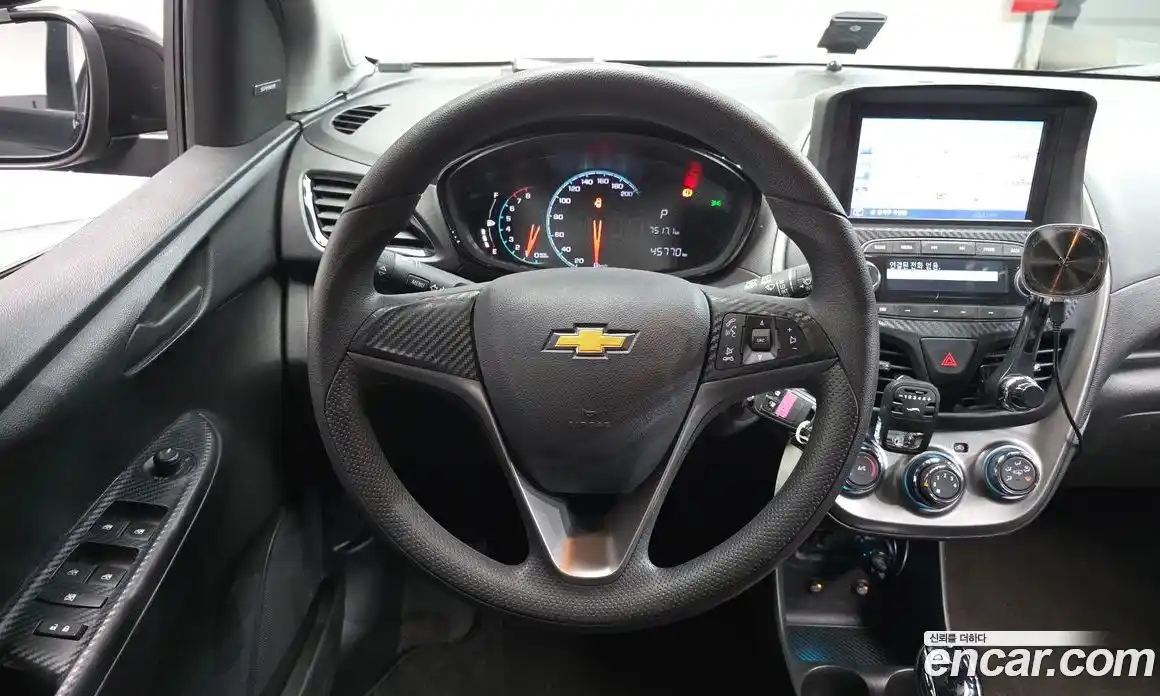 Chevrolet Spark 2016 1.0 Автомат в Москве № 314275, фото 13