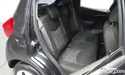 Chevrolet Spark 2016 1.0 Автомат в Москве № 314275, миниатюра 10