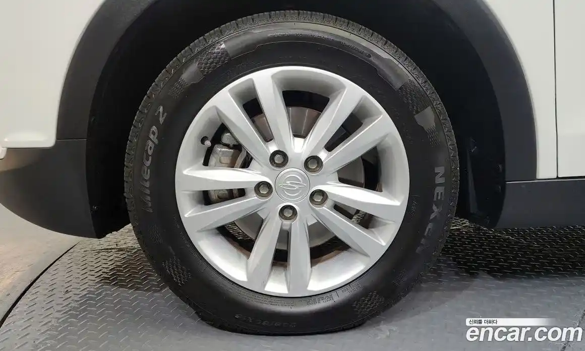 SsangYong TIBOLI 2016 1.6 Автомат в Москве № 31446, фото 11