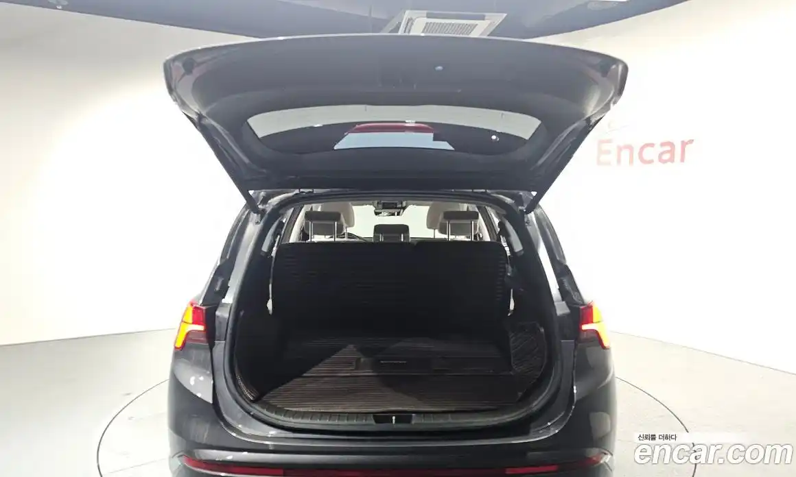 Hyundai Santa Fe 2022 1.6 Автомат в Москве № 3165, фото 12