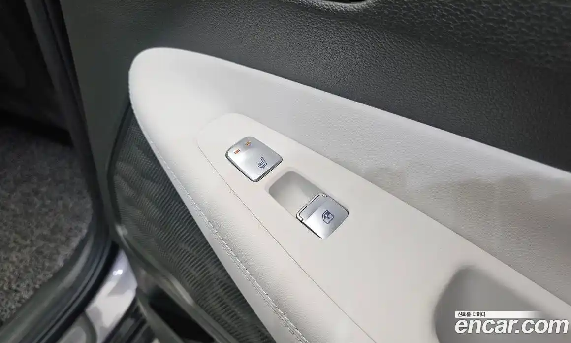 Hyundai Santa Fe 2022 1.6 Автомат в Москве № 3165, фото 20