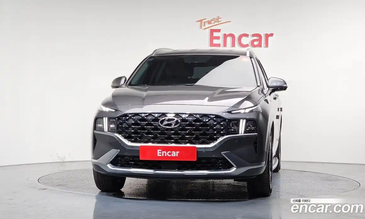 Hyundai Santa Fe 2022 1.6 Автомат в Москве № 3165, фото 2