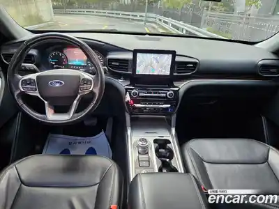 Ford Explorer 2021 2.3 Автомат в Москве № 319443, миниатюра 7