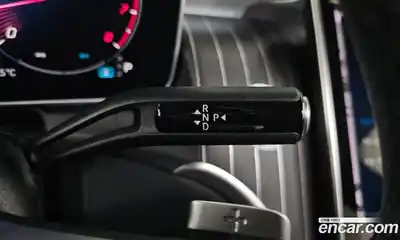 Mercedes-Benz GLC-Class 2024 2.0 Автомат в Москве № 321837, миниатюра 2