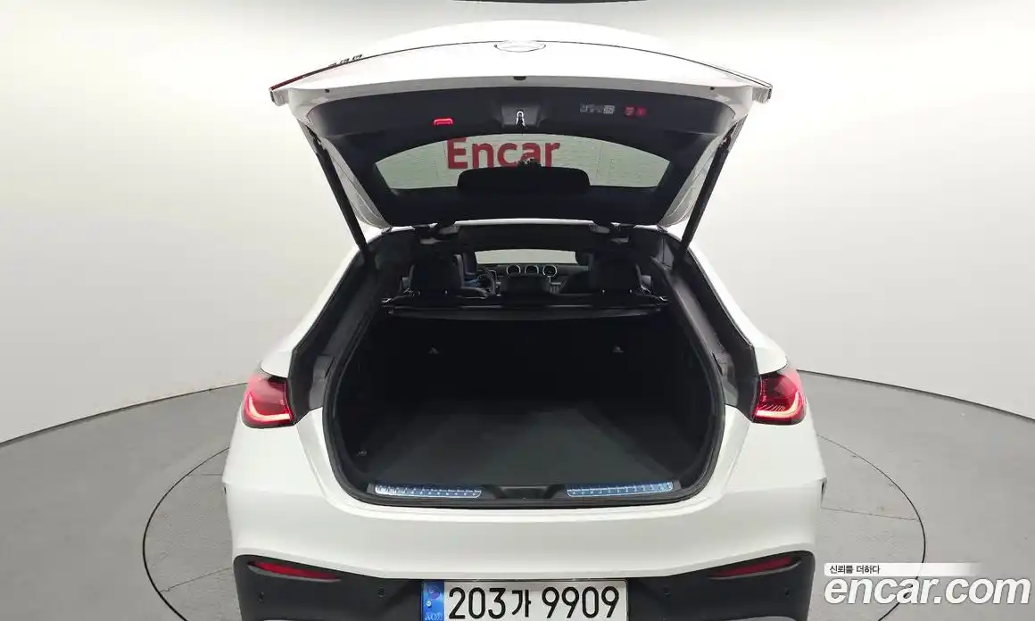 Mercedes-Benz GLC-Class 2024 2.0 Автомат в Москве № 321837, фото 4