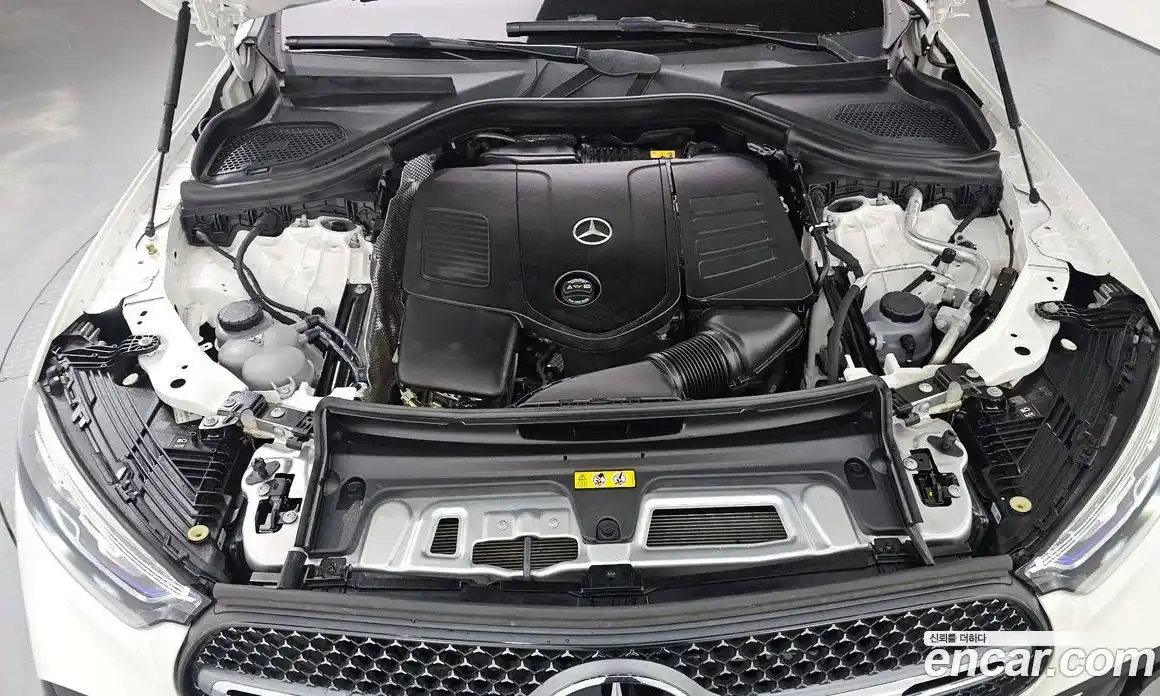 Mercedes-Benz GLC-Class 2024 2.0 Автомат в Москве № 321837, фото 9