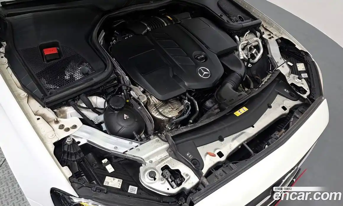 Mercedes-Benz E-Class 2021 1.9 Автомат в Москве № 324365, фото 9