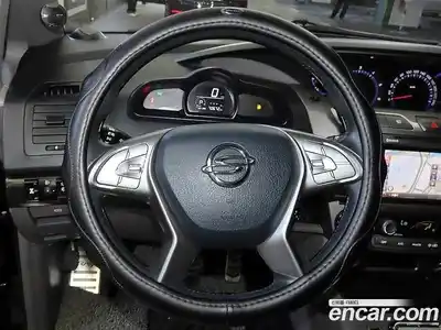 SsangYong Korando 2016 2.2 Автомат в Москве № 324582, миниатюра 8