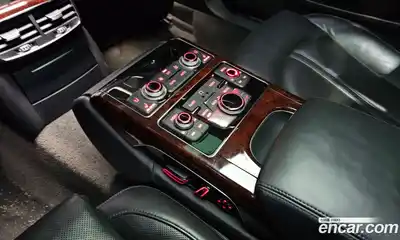 Audi A8 2011 3.0 Автомат в Москве № 325781, миниатюра 2